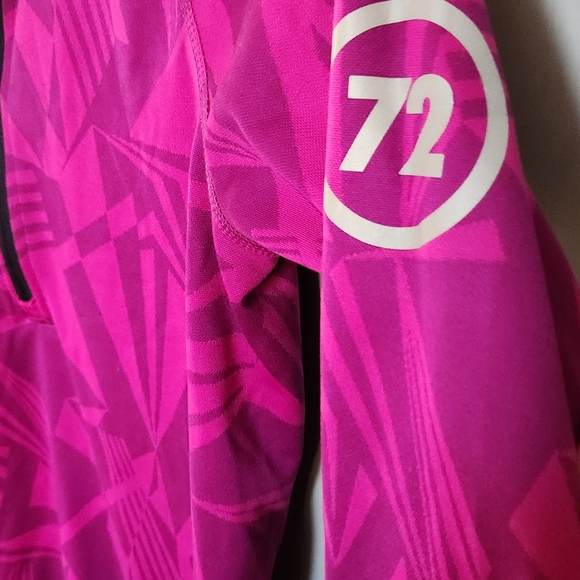 NIKE DRY FIT XS SOFT JACKET. - Picture 5 of 9